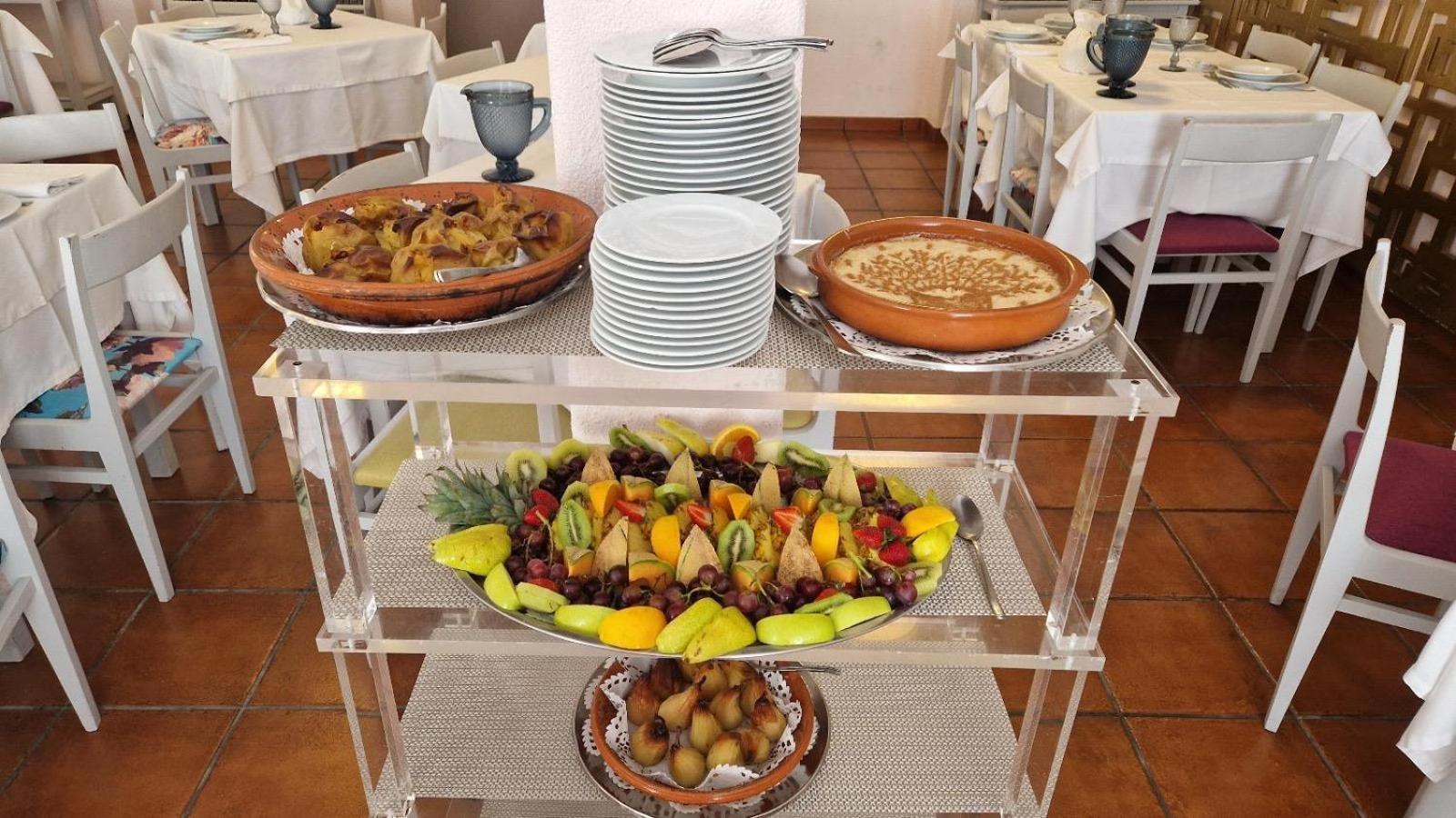Hotel Central Jardim Герес Екстериор снимка